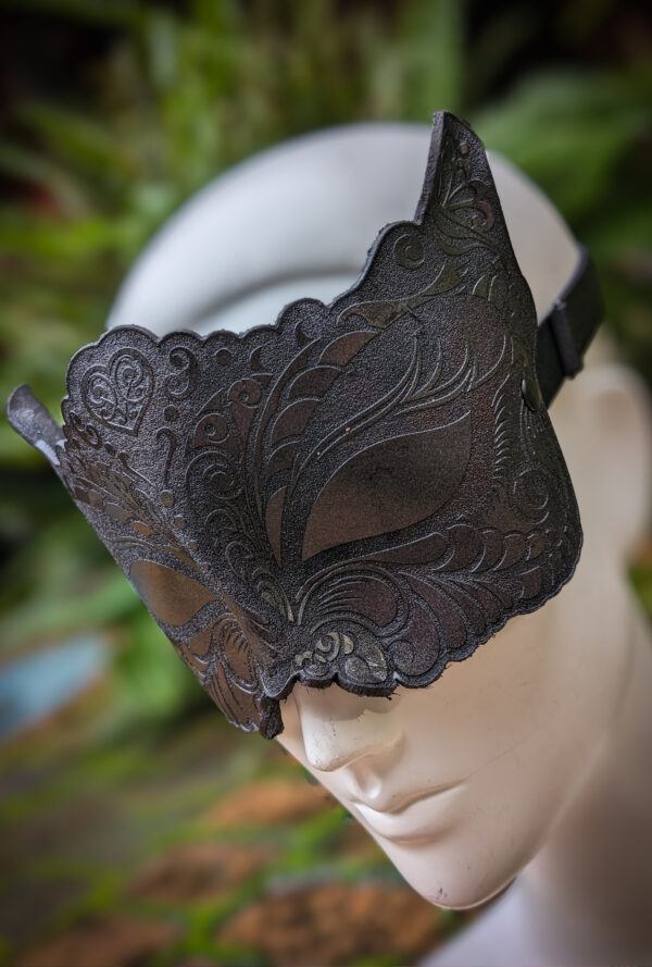 Erotic Blindfold Mouse - Image 4