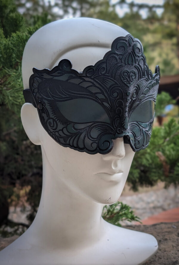 Tiara Blindfold Kismask - Image 6
